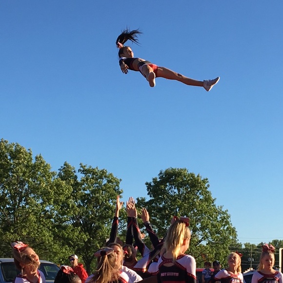 Meet your Posher, Kelly - Picture 3 of 4